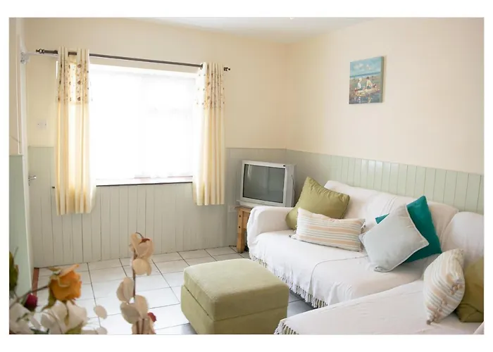 No 3 Leitrim Road Feriehus *